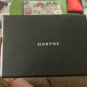 Morphe Eyeshadow Palette - 35F “Fall Into Frost”
